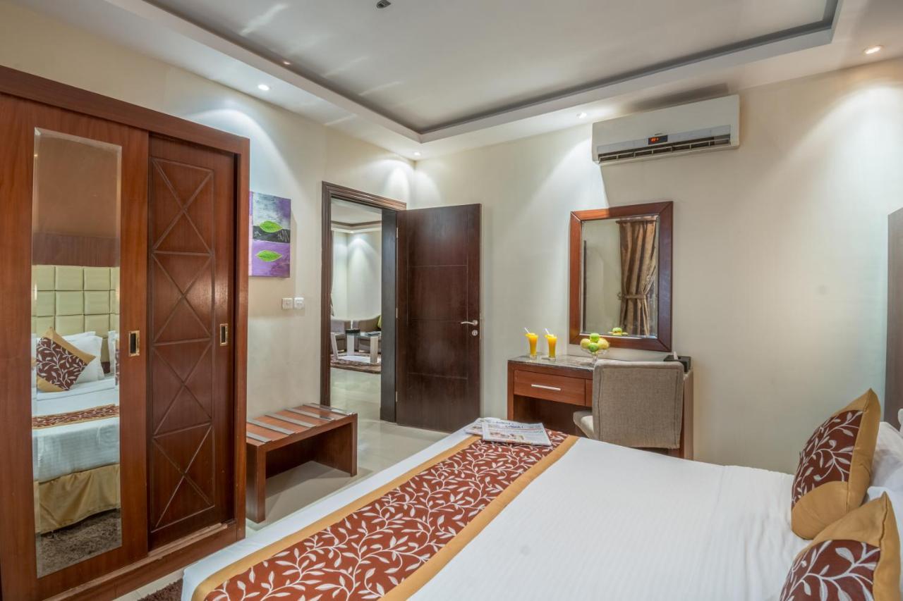 Al Muhaidb Jarir - Al Malaz Riad Exterior foto